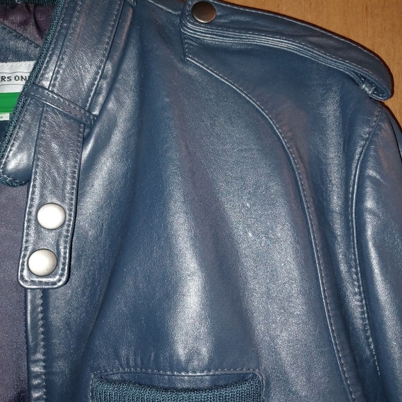 Very Rare Members Only 30th Anniversary Ford Thunderbird Edition - Picture 7 of 16